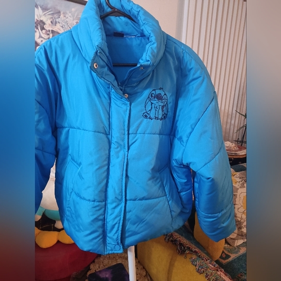 Disney Exclusive STITCH Women's Blue Puffer Jacket, size M, New 💖 No Tags - Picture 2 of 15